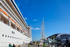 Arribada del Gran Creuer al Port de Tarragona